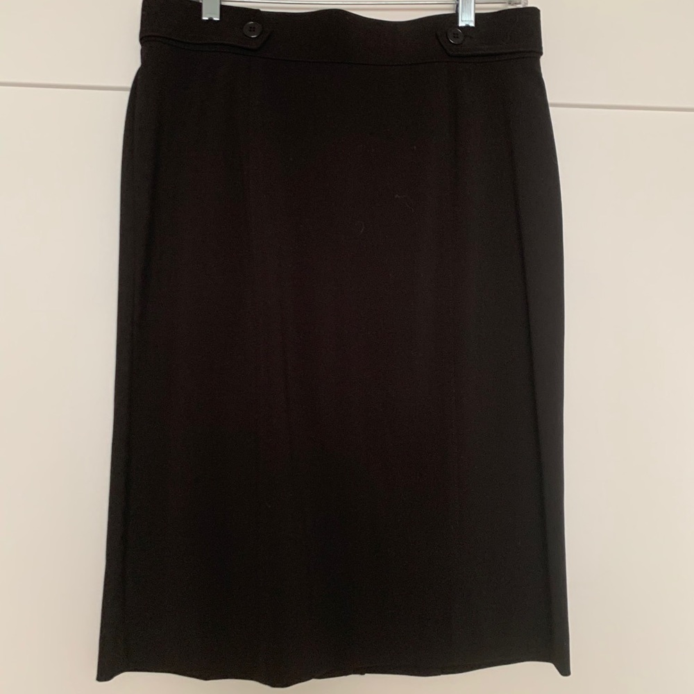 Counterparts black below knee skirt
